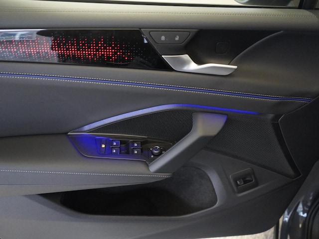 Volkswagen Tiguan 1.5 eTSI R-Line Style