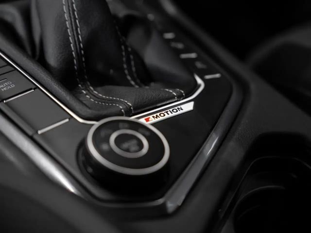 Volkswagen Tiguan 4Motion Allspace R-Line