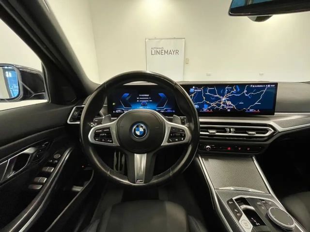 BMW 330 330e M-Sport Touring xDrive