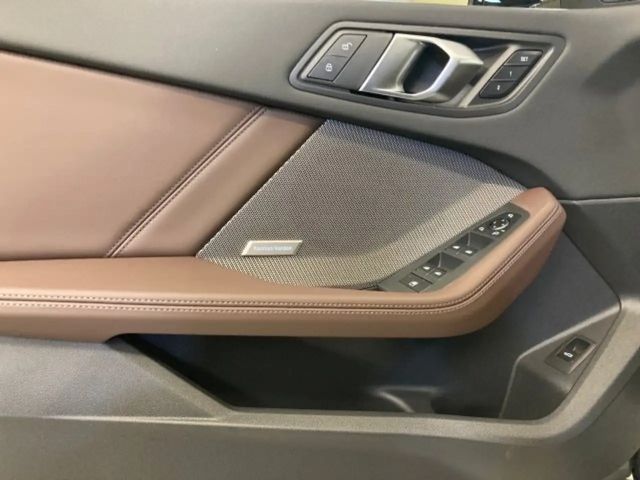 BMW 118 118d 5-deurs Sedan