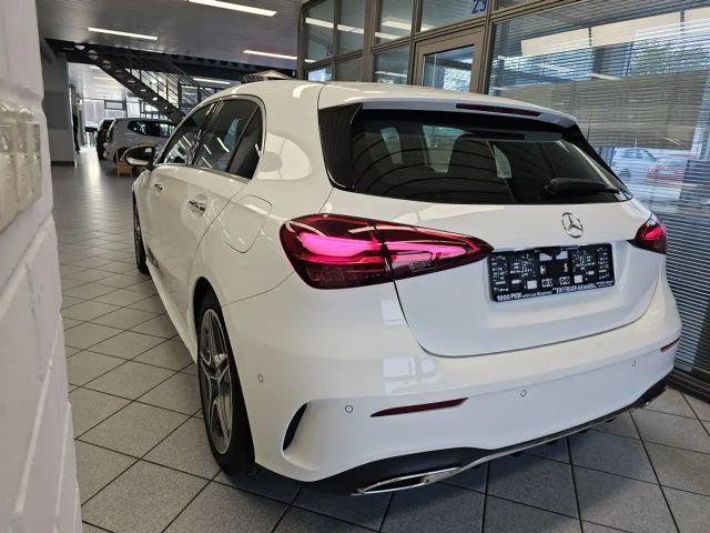 Mercedes-Benz A 180 AMG Line