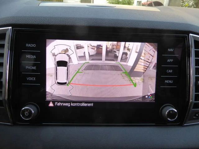 Skoda Karoq 2,0 TDI DSG *KAMERA*SHZ*KEYLESS*