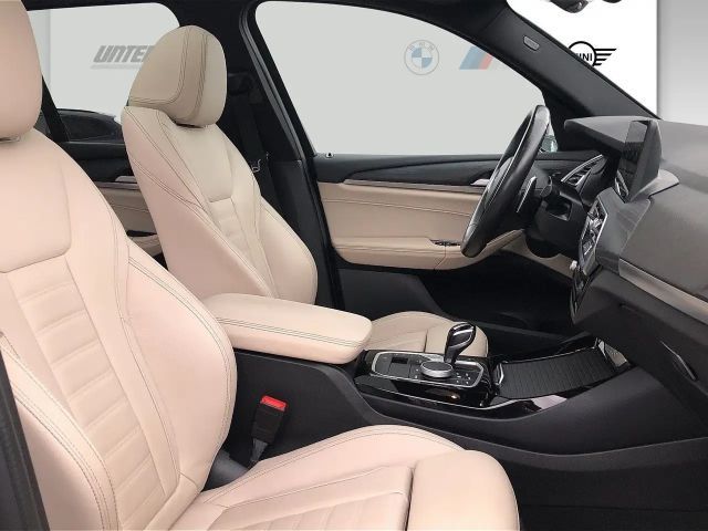 BMW X3 xDrive30e