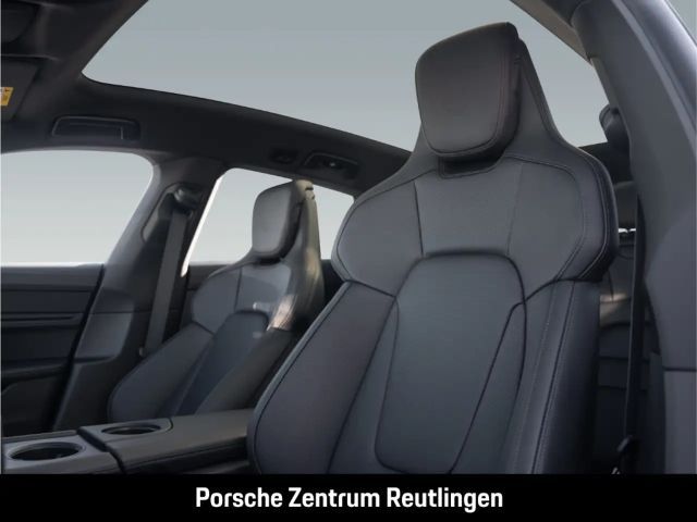 Porsche Taycan 4S Cross Turismo