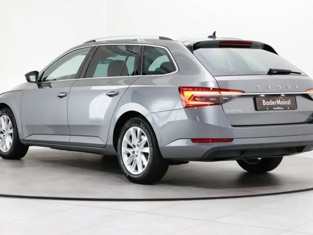 Skoda Superb 2.0 TDI Combi