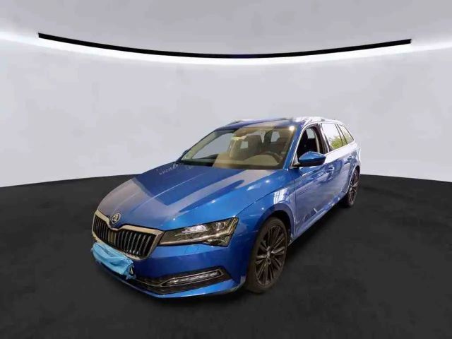 Skoda Superb 2.0 TDI Combi Style Style