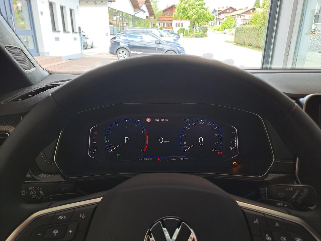 Volkswagen T-Cross 1.0 TSI DSG R-Line
