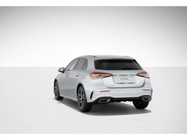 Mercedes-Benz A 220 4MATIC Hatchback