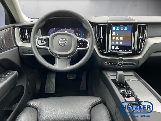 Volvo XC60 AWD Dark Plus