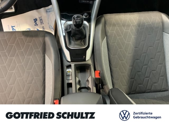 Volkswagen T-Roc T-Roc GOAL TSI NAVI SITZHEIZUNG EINPARKHILFE LED
