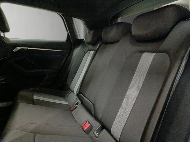 Audi A3 35 TDI S-Line Sedan Sportback
