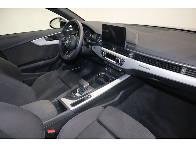 Audi A4 45 TFSI Avant Quattro S-Tronic