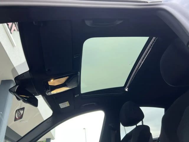 BMW 530 530d M-Sport Sedan xDrive