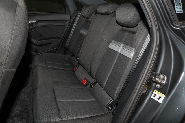 Audi A3 30 TFSI Sedan