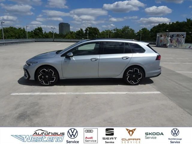 Volkswagen Golf DSG R-Line