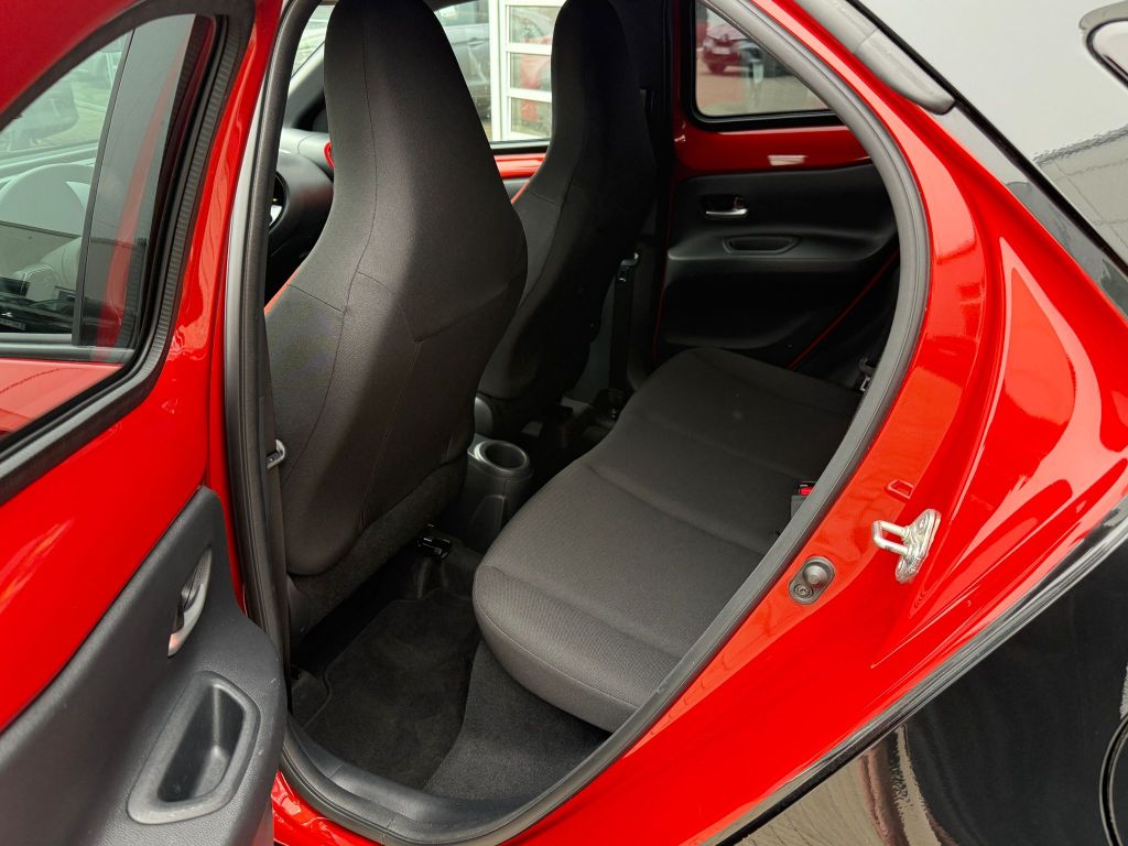 Toyota Aygo X 5-deurs Basis