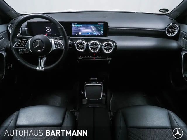 Mercedes-Benz A 200 Progressive