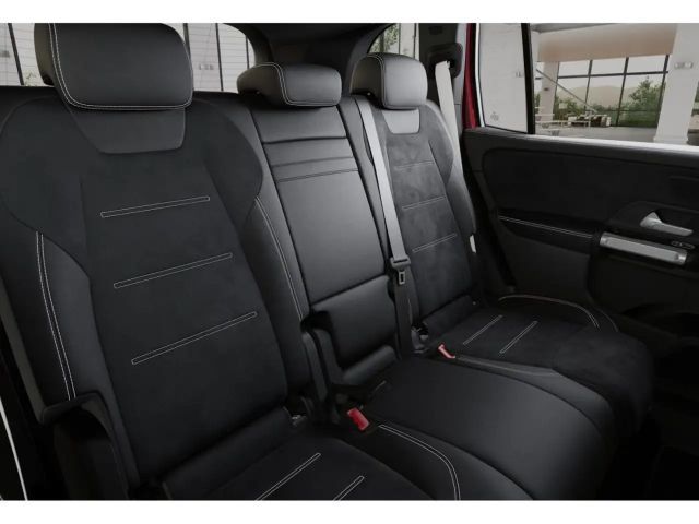 Mercedes-Benz GLB 200 AMG Line