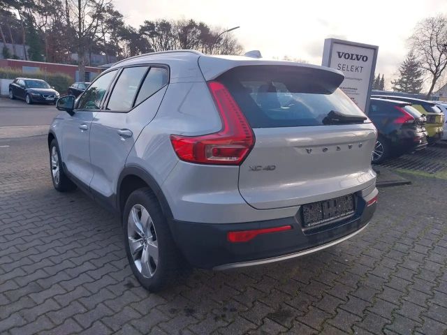 Volvo XC40 Momentum T3