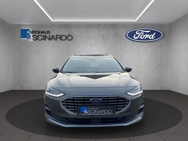 Ford Focus EcoBoost Titanium Wagon