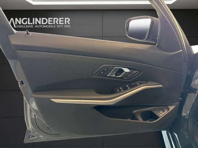 BMW 320 320i Touring