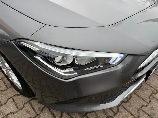Mercedes-Benz CLA 200 CLA 200 d
