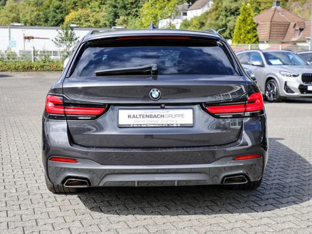 BMW 520 520d M-Sport Touring