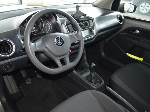 Volkswagen up! Move Move up!