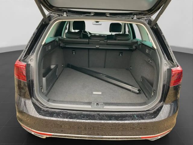 Volkswagen Passat 2.0 TSI DSG R-Line Variant