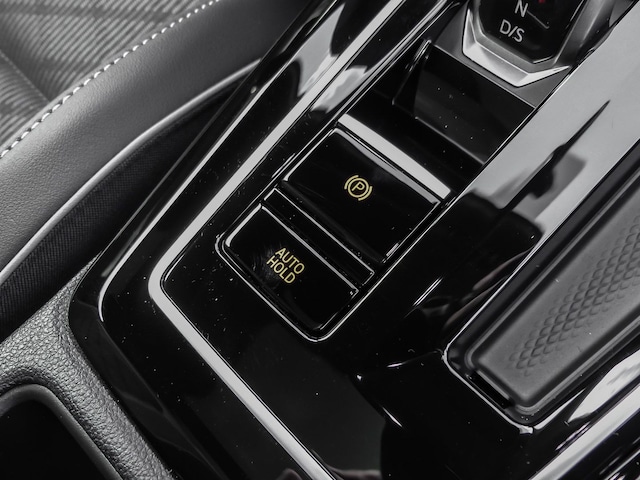 Volkswagen Golf R-Line Variant