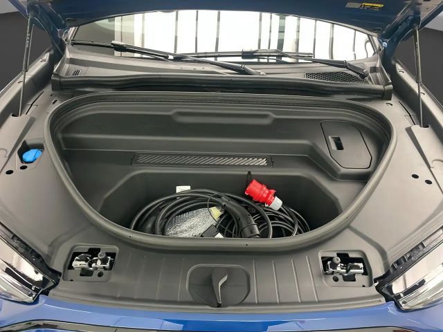 Audi Q6 e-tron Performance