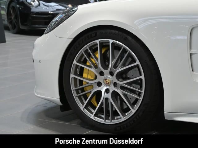 Porsche Panamera S Sport Turismo Turbo