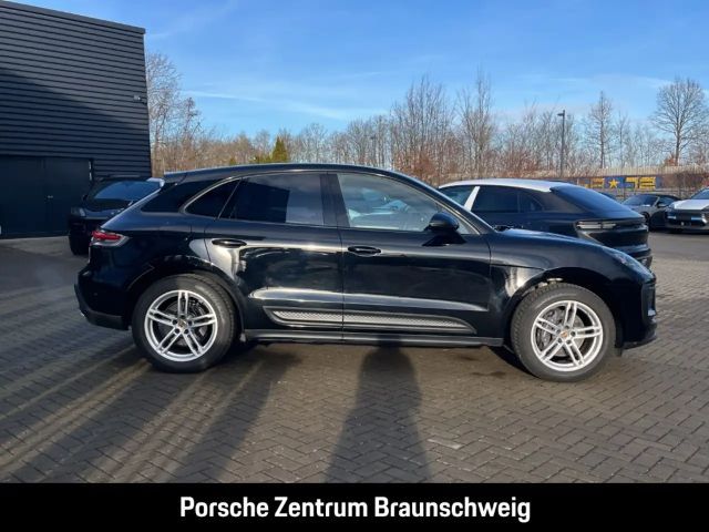 Porsche Macan Luftfederung 20-Zoll Rückfahrkamera LED