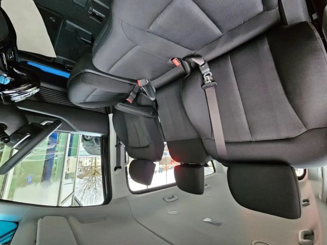 Hyundai Staria Trend