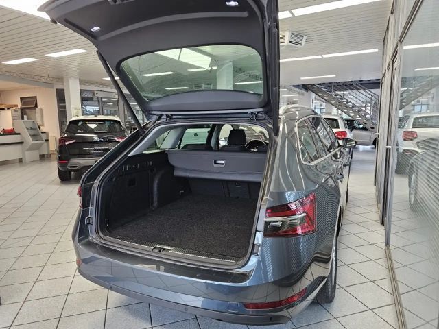 Skoda Superb Navi,LED,Sitzheizung 4x,PDC 2x