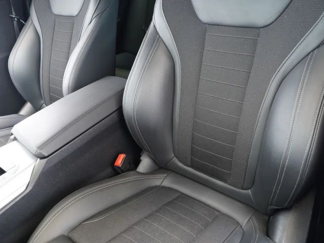 BMW 330 330e Sport Line Touring