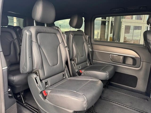 Mercedes-Benz V 300 AMG Line V 300 d