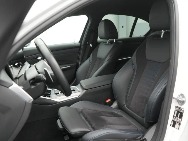 BMW 318 318d M-Sport Sedan