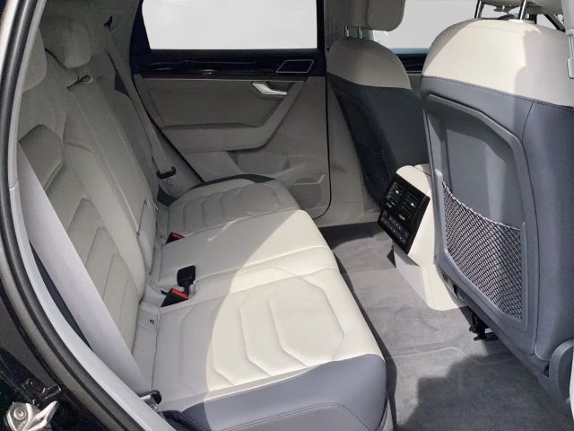 Volkswagen Touareg 3.0 V6 TDI R-Line