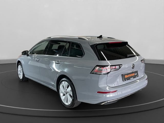 Volkswagen Golf 1.5 eTSI DSG Variant