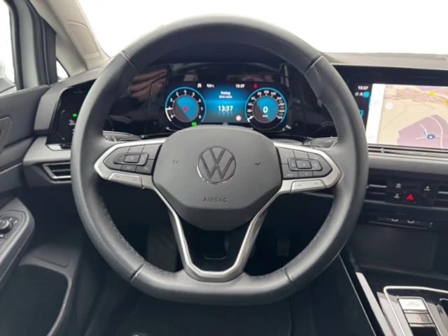 Volkswagen Golf 1.5 eTSI DSG Style Variant