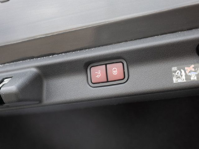 Mercedes-Benz EQE 500 Sedan