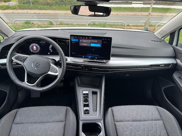 Volkswagen Golf 1.5 eTSI Variant