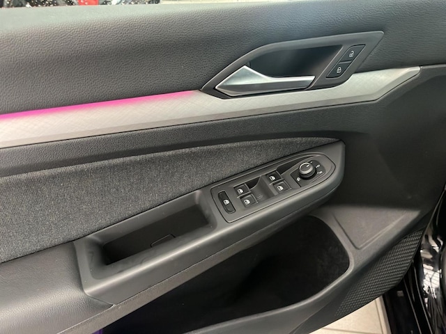 Volkswagen Golf 1.5 eTSI DSG Life Variant