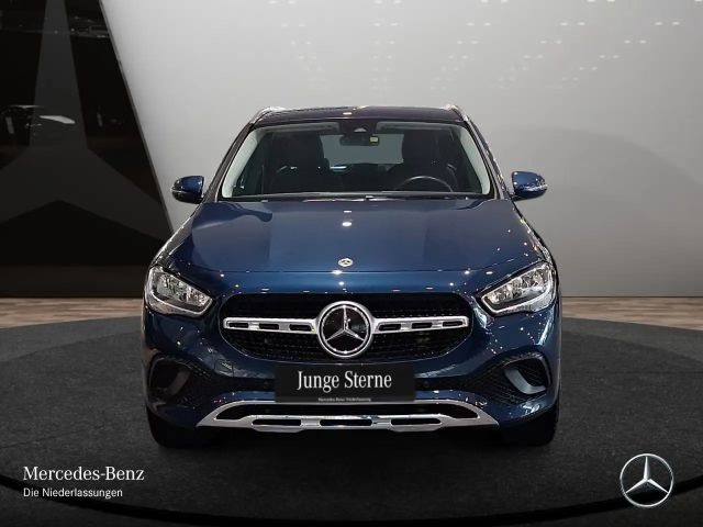 Mercedes-Benz GLA 200 Progressive