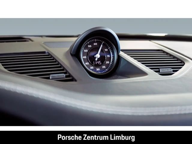 Porsche 992 Cabrio Carrera