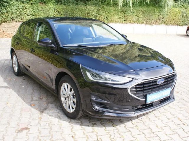 Ford Focus Cool & Connect