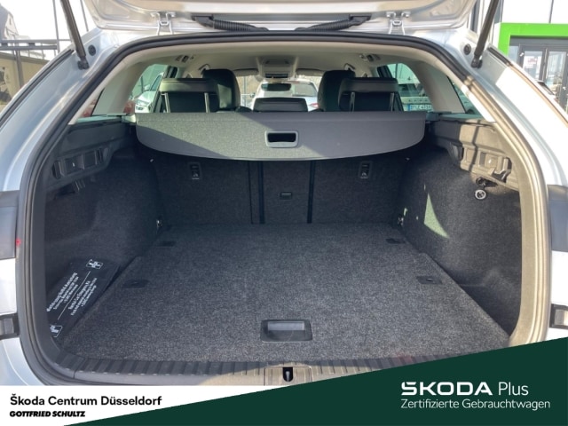 Skoda Octavia Combi Selection
