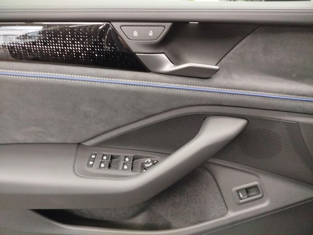 Volkswagen Passat 4Motion DSG IQ.Drive R-Line