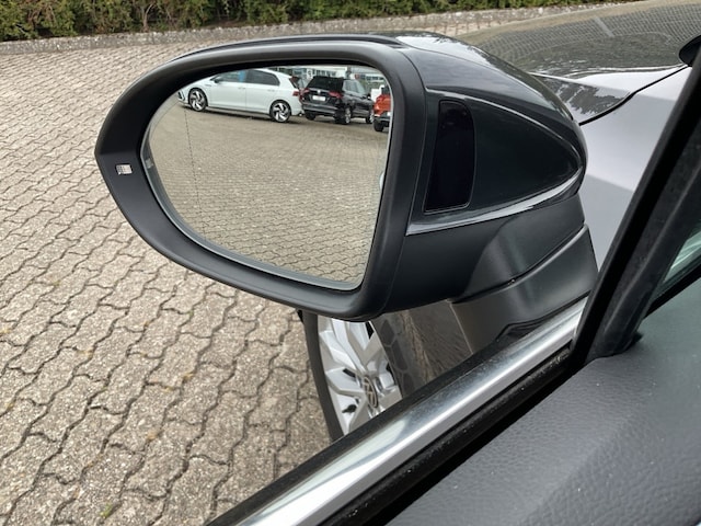 Volkswagen Passat 2.0 TDI Business DSG Variant